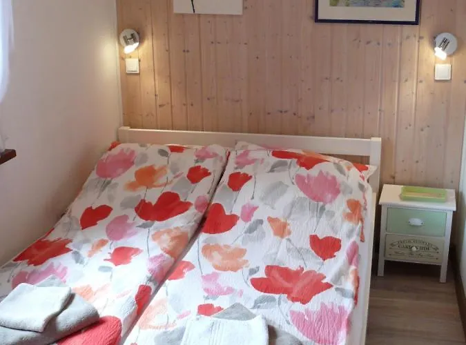 Eifelpur بيت للعطل *